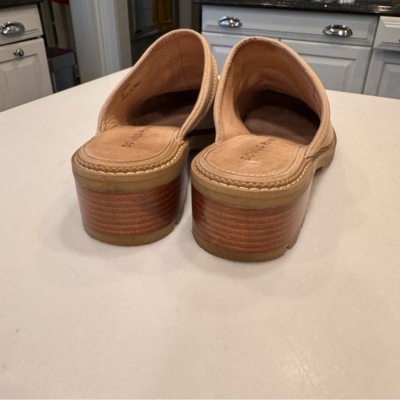 Donald Pliner Women's Sahara Crocco Wedge Mules Sand Size 8 - Picture 4 of 9
